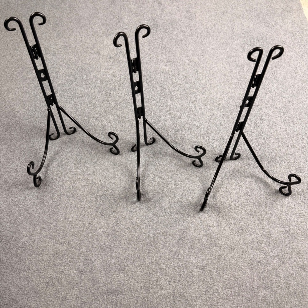 Set of 3 Black Metal Plate Display Stands 11 Inch Scroll Design Tabletop Easels